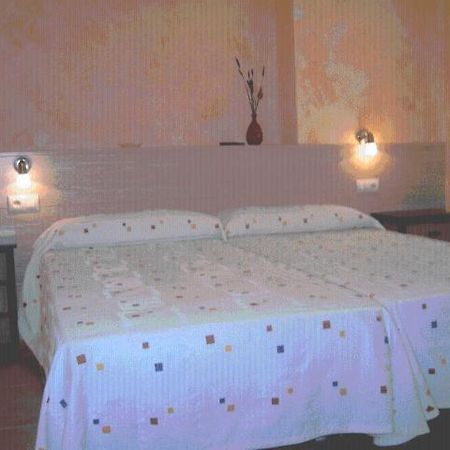 Hostal Valle Del Iregua Albelda de Iregua Szoba fotó