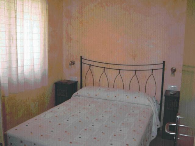 Hostal Valle Del Iregua Albelda de Iregua Szoba fotó